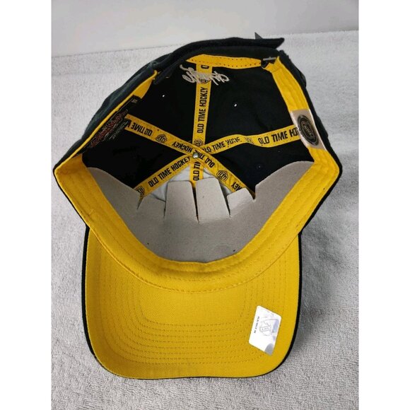 Boston Bruins Black Cap - Picture 7 of 11